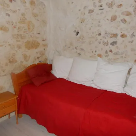 Cafe Bed & Breakfast *