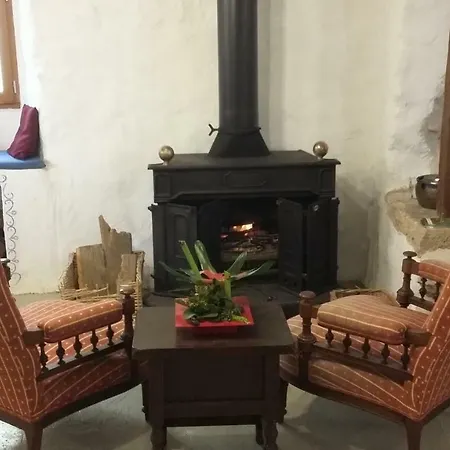 Nocleg ze śniadaniem Cafe *