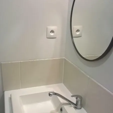 Nocleg ze śniadaniem Cafe *